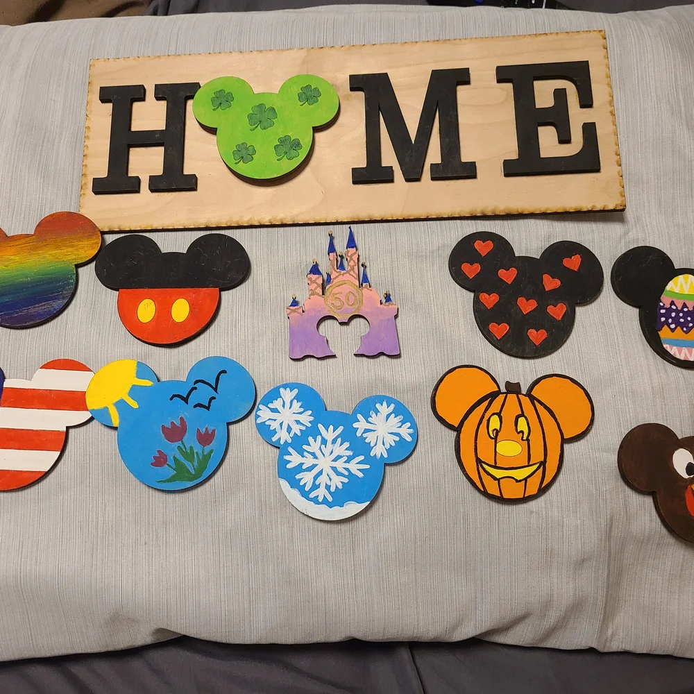 Disney Home Accents Decor with Mickey Mouse Theme - Picture 6 of 11